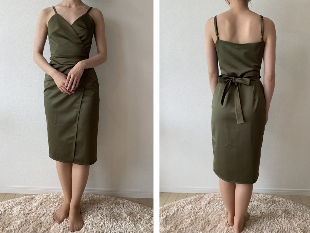 “Golden Olive Dress” モデル着用画像