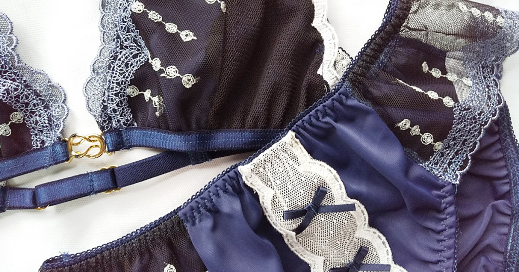 Rainy dot set | feast