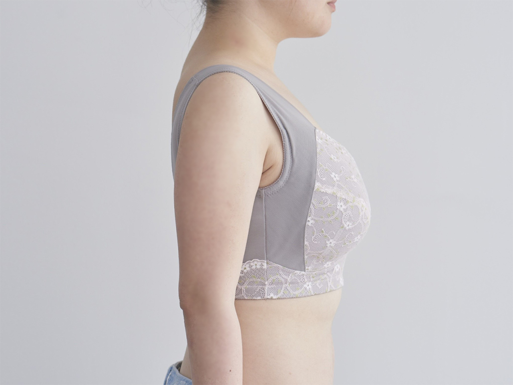 K70のモデルも問題なく着用できている