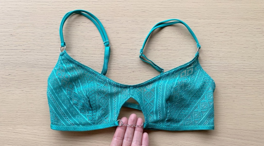 斬新なシルバーチェーン