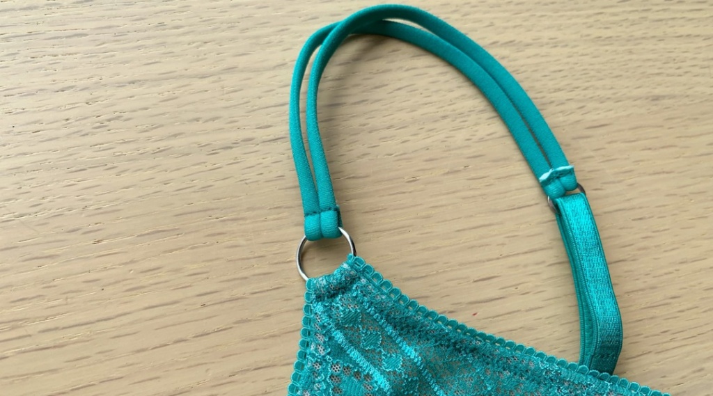 アクセントになる丸カン