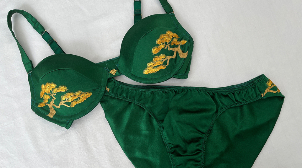 松の刺繍が美しいN bijoux「千歳-chitose-」