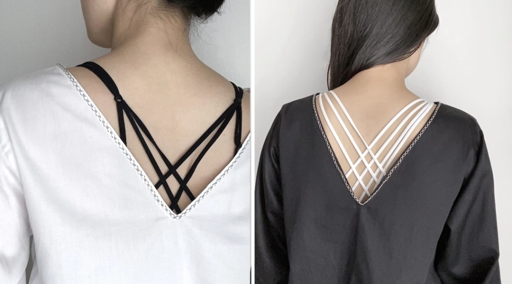 中に合わせるインナーで表情を変えることができるギャザーブラウス