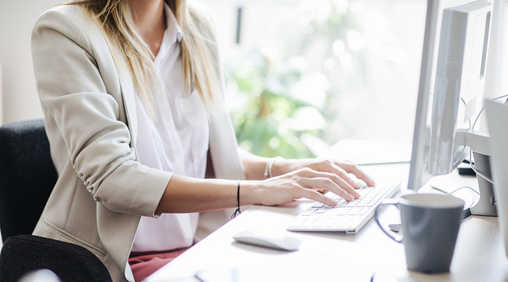 体のラインを綺麗に見せてくれる