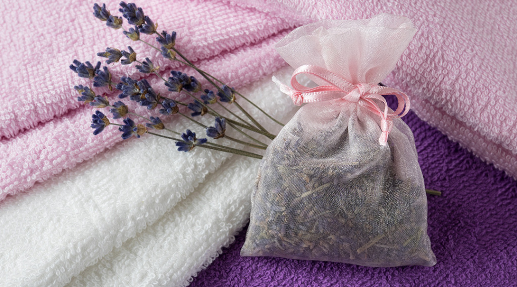 下着と一緒にクローゼットやタンスに入れておくだけで香りづけができる