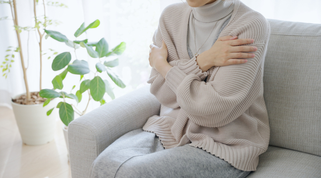 冷えは不調や病気の元になるとも言われています。冷えを放っておいてさまざまな病気につながる前に、しっかりと対策を行うことが大切です。